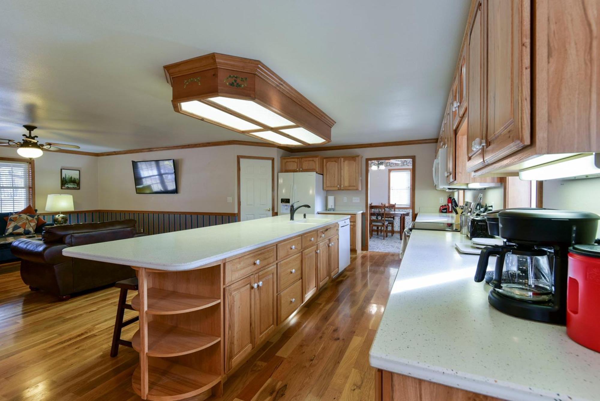 5 Bedroom Vacation Home Next To Silver Dollar City Branson Bagian luar foto