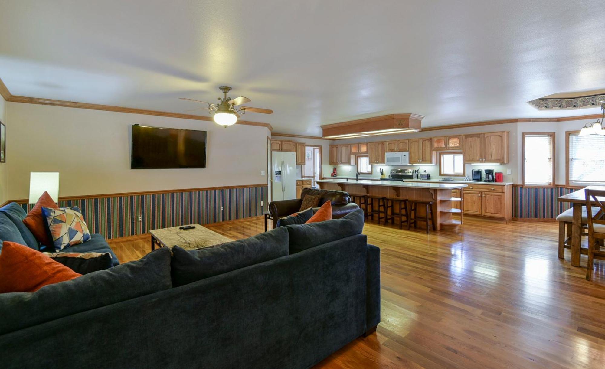 5 Bedroom Vacation Home Next To Silver Dollar City Branson Bagian luar foto