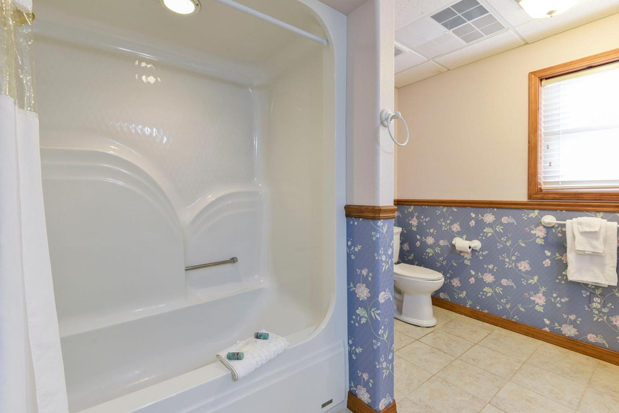 5 Bedroom Vacation Home Next To Silver Dollar City Branson Bagian luar foto